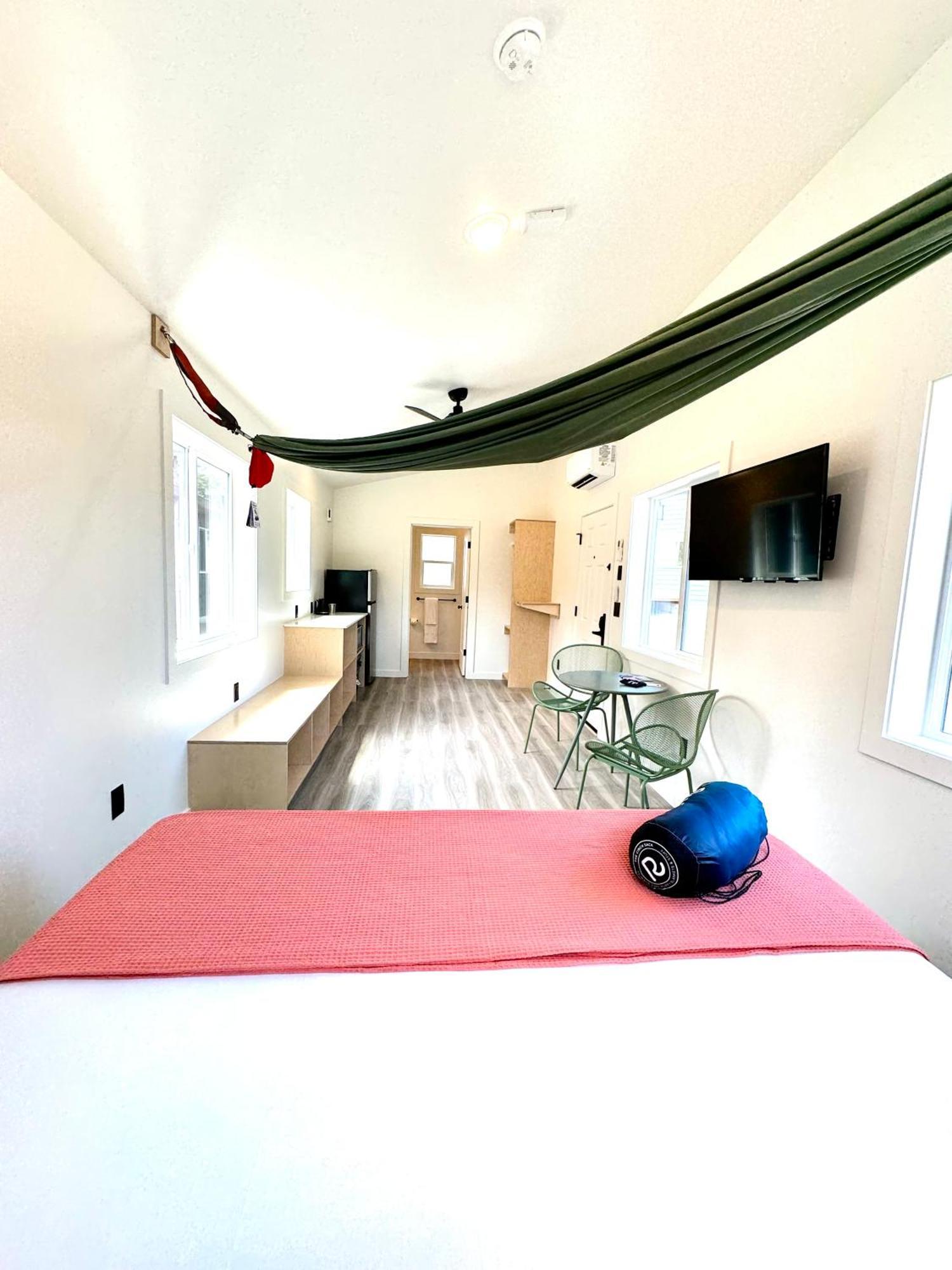 Loge Westport
